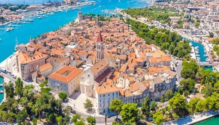 Mira * Trogir